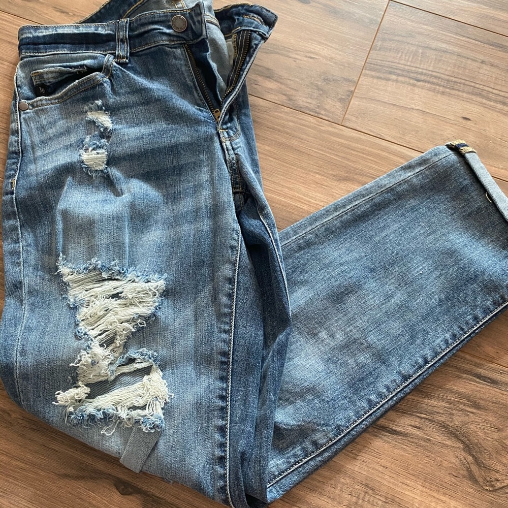 Judy Blue distressed jeans!